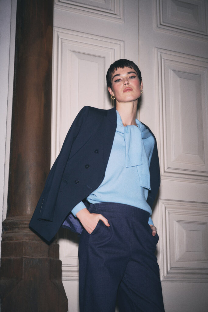 Notched Wool Jumper - Country Blue