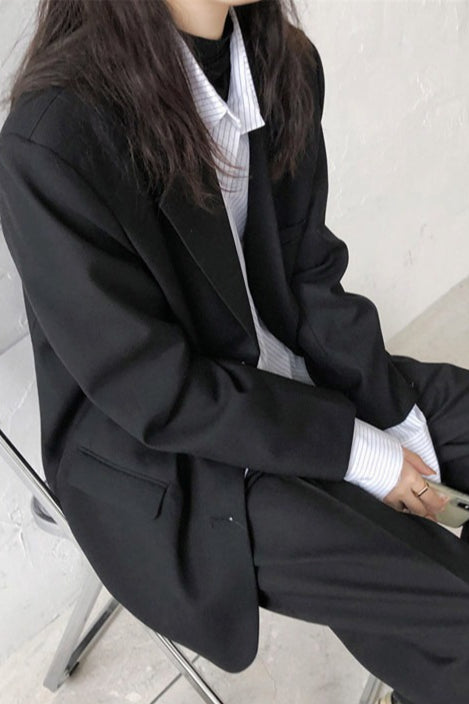 Tailored Relaxed Fit Blazer